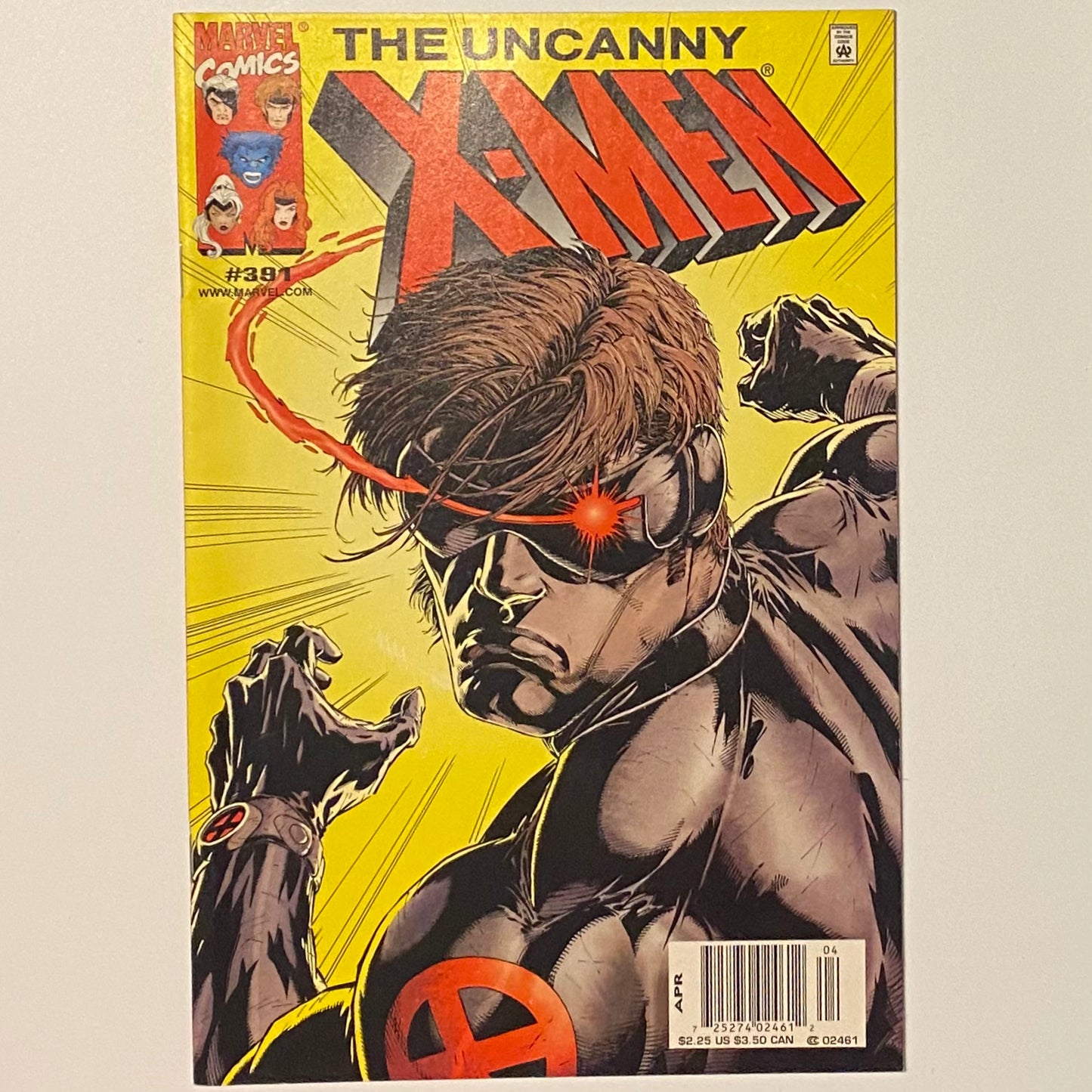 The Uncanny X-men #391 Newsstand