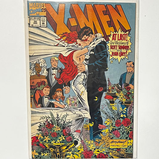 X-Men #30 Newsstand