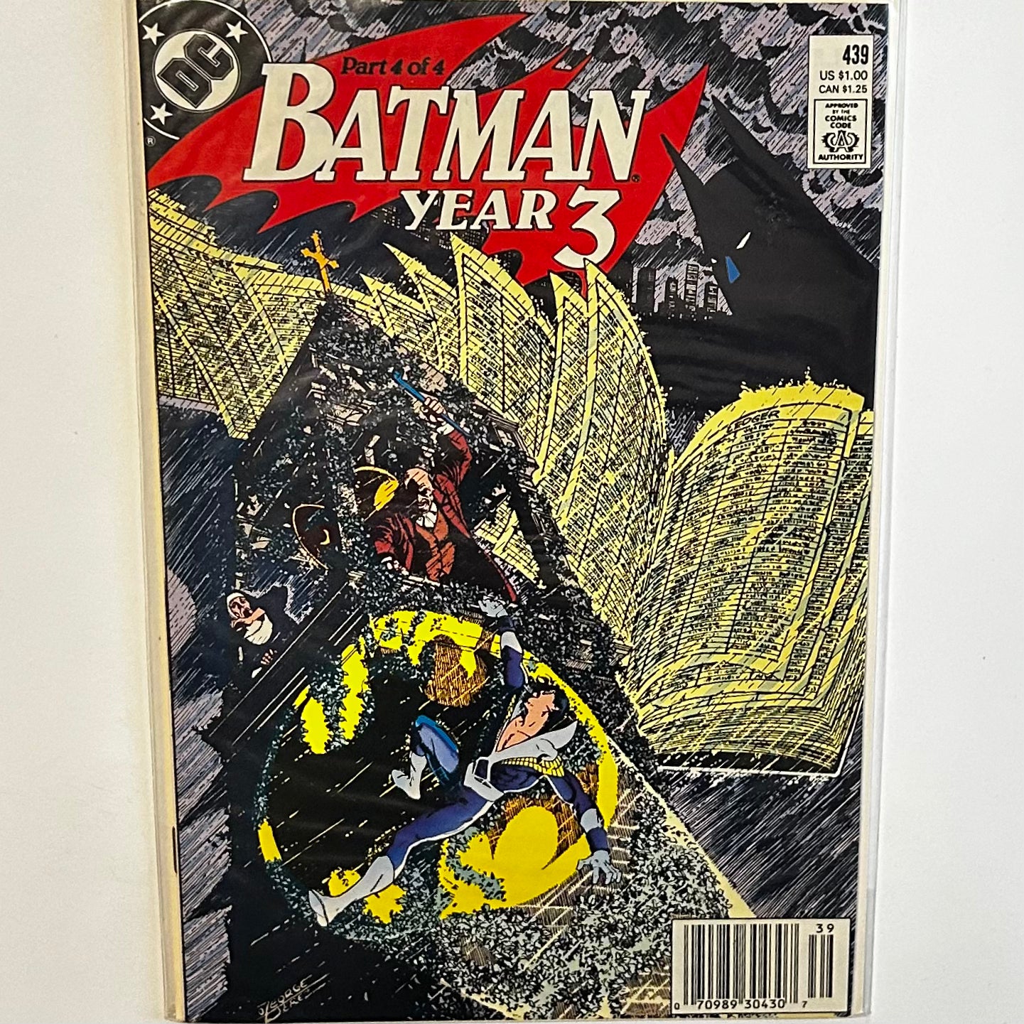 Batman #439 Newsstand